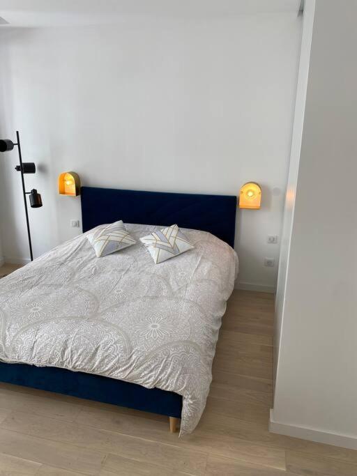 Apartment Brand New 1 Bedroom Flat With Parking- 5 Min Paris Pte De Versailles Issy-les-Moulineaux